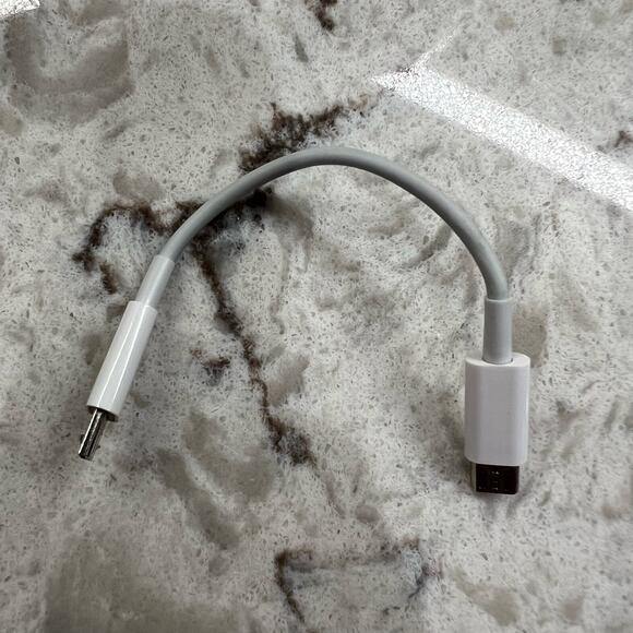 Owlet Sensor Cord - Picture 1 of 2